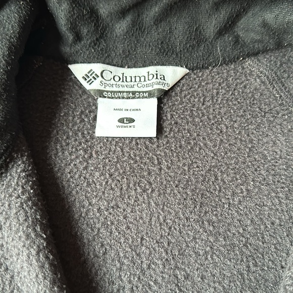 Columbia sports wear Women’s vest size L - Picture 3 of 5